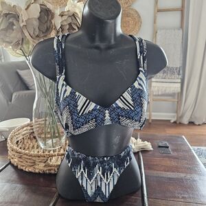 Red Carter‎ Blue Patterned Bikini